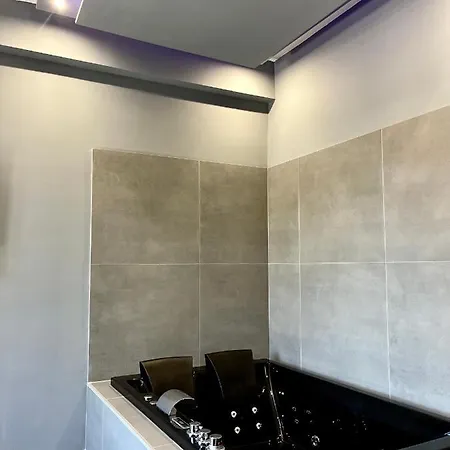 Cannatella's Mansion לינה וארוחת בוקר פלרמו