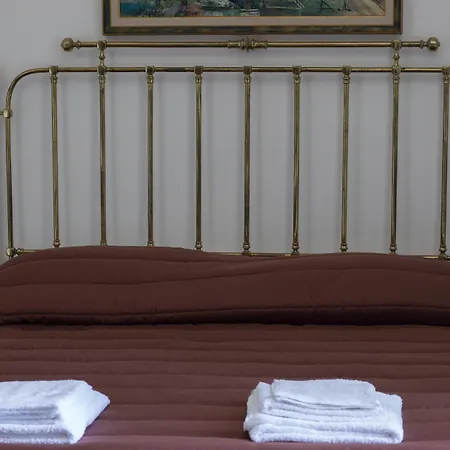 Cannatella's Mansion 3*