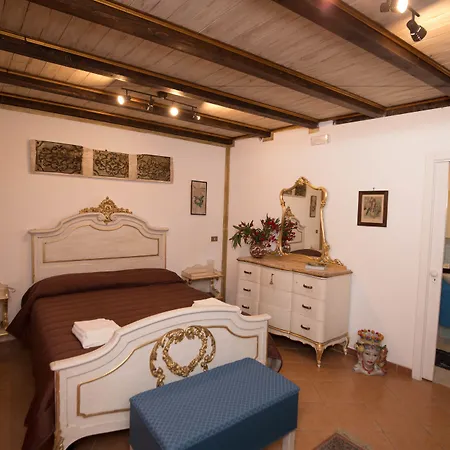 Alojamento de Acomodação e Pequeno-almoço Cannatella's Mansion