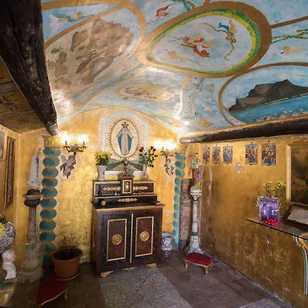 Alojamento de Acomodação e Pequeno-almoço Cannatella's Mansion Palermo