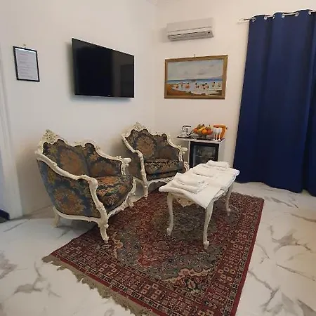 Cannatella's Mansion